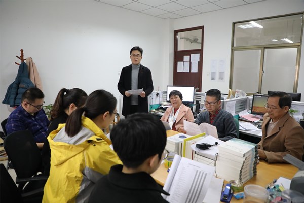 全体无课教职员学习会2.jpg 全体无课教职员学习会2.jpg