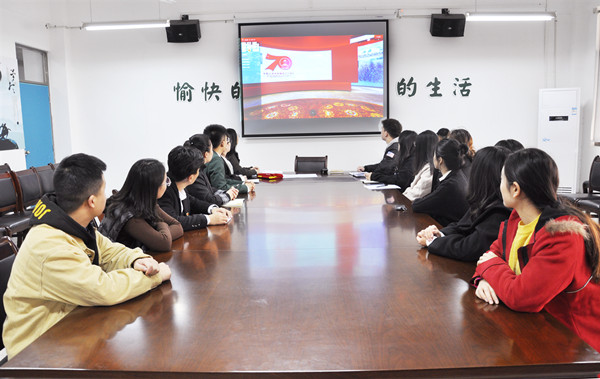 2019.11.21参观网上展览_副本.jpg 2019.11.21参观网上展览_副本.jpg