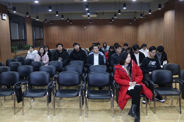 分享会现场.jpg 分享会现场.jpg