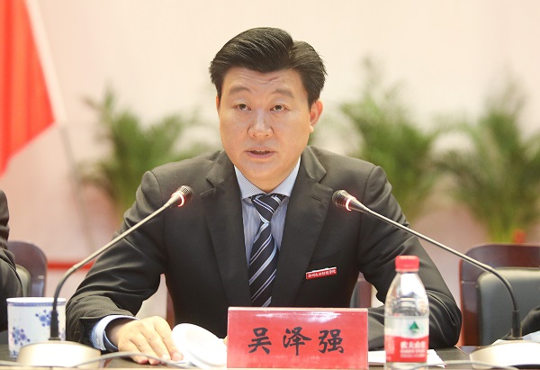 吴院长.jpg