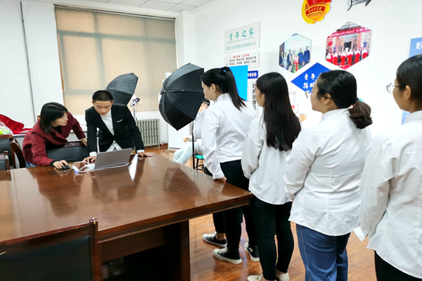 图像信息采集1_副本.jpg 图像信息采集1_副本.jpg