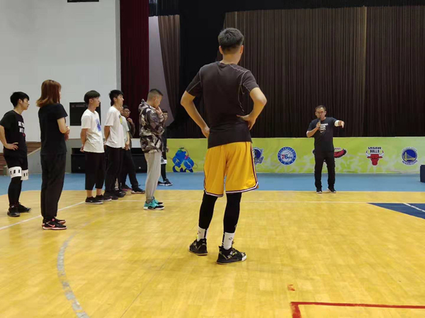 微信图片_20191010150130.jpg 微信图片_20191010150130.jpg
