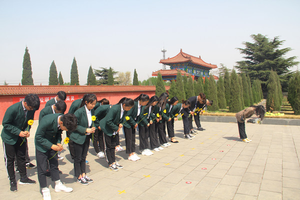 2(修改过).jpg 2(修改过).jpg