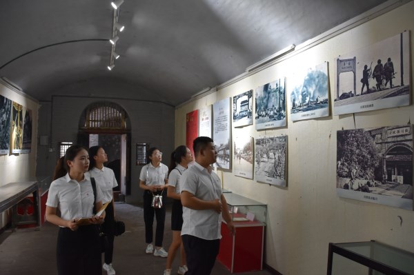 暑假社会实践一2.jpg 暑假社会实践一2.jpg