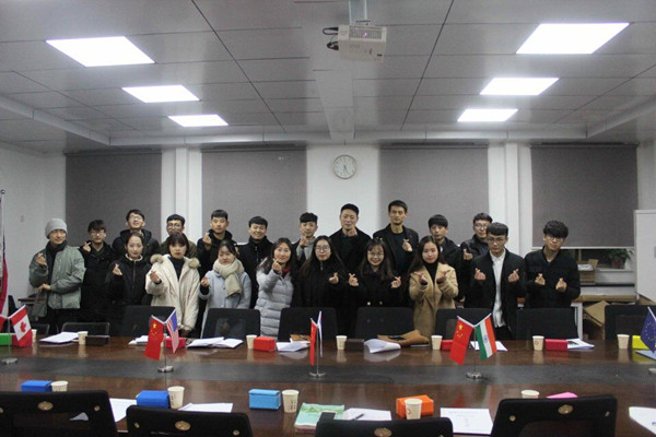 QQ图片20180103225019_副本.jpg
