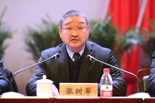 zhang1.jpg zhang1.jpg