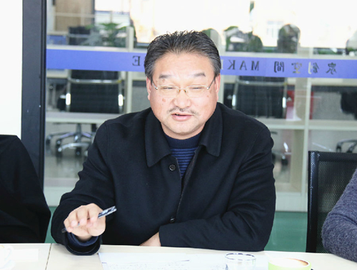 1221316592_副本.jpg
