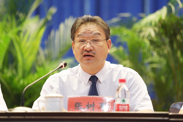 张书记.jpg 张书记.jpg