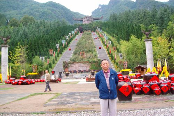 丁俊领_副本.jpg 丁俊领_副本.jpg