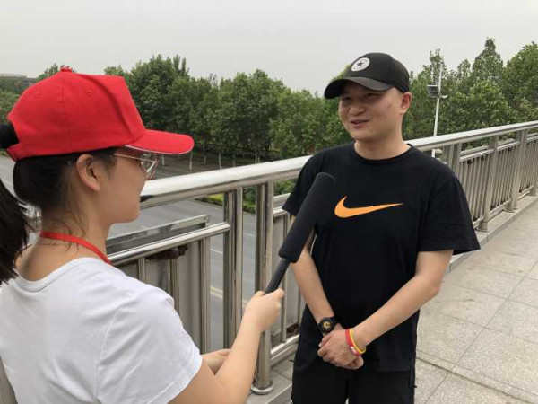 传承五四精神1.jpg 传承五四精神1.jpg