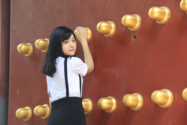 茹丽丽_副本.png